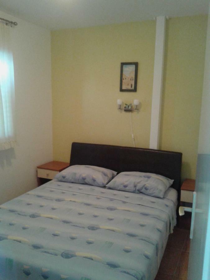 Apartment Milka Petrčane Exterior foto